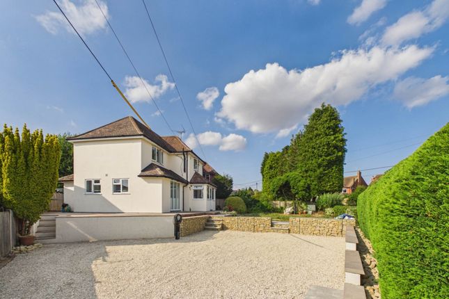 7, Upton Road, Aylesbury photo 2