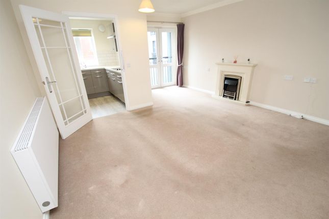 Flat for sale in King Street, Maidstone