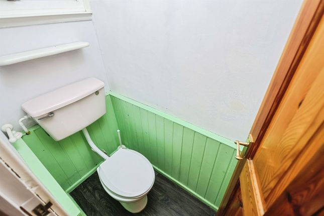 58, Cambridge Drive, Birmingham photo 4