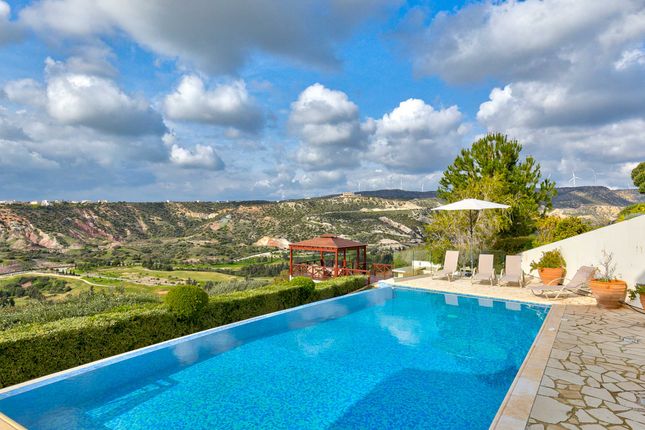 Thumbnail Villa for sale in Palepaphos Street, Aphrodite Hills, Paphos, Cyprus