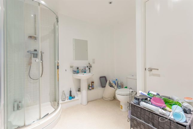 Flat for sale in St Crispins Court, Stockwell Gate, Mansfield