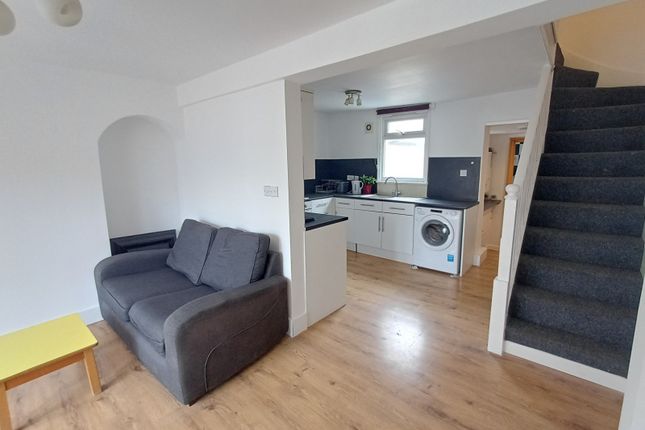 FFF, 176, High Street, Kent photo 2