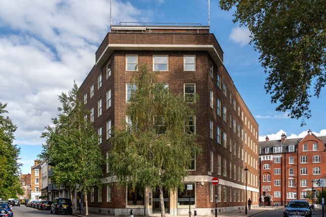 Office to let in Vincent Square, London