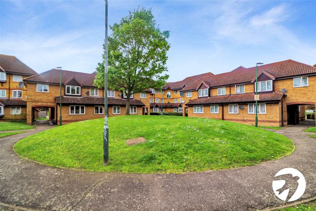Thumbnail Flat for sale in Cook Square, Slade Green, Kent