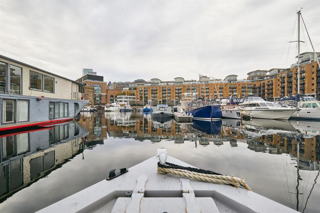 Houseboat for sale in St. Katharines Docks, Wapping