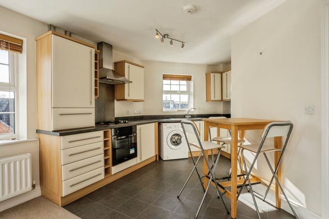 19, Swale Grove, Nottingham photo 2