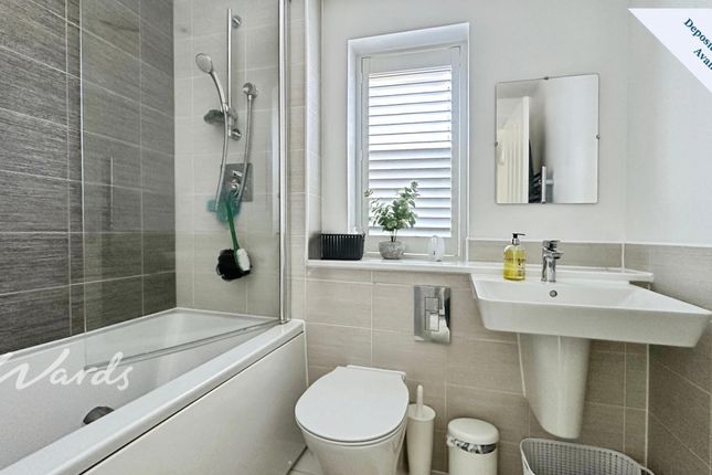 4, Longsole Way, Maidstone photo 3