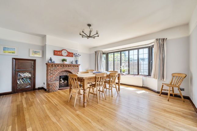 Glenton, 25 First Avenue, Bognor Regis photo 3