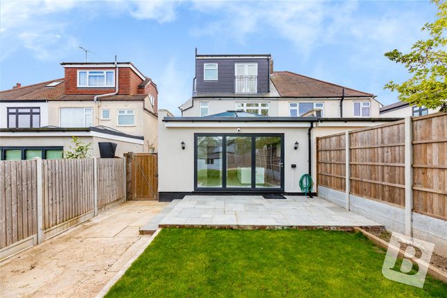 Semi-detached house for sale in Windsor Road, Hornchurch