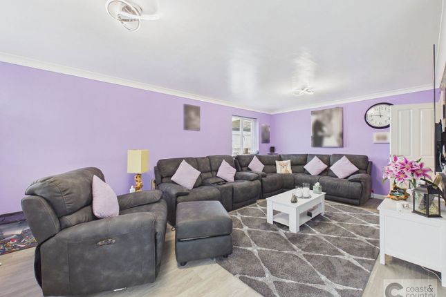 6, Dornafield Close, Newton Abbot photo 4