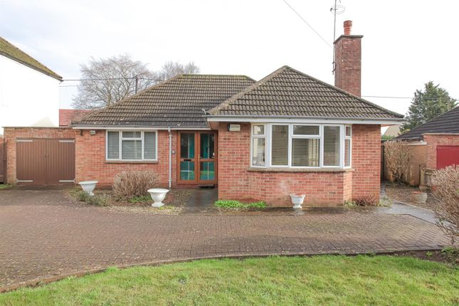 Detached bungalow for sale in Oxford Road, Bodicote, Banbury