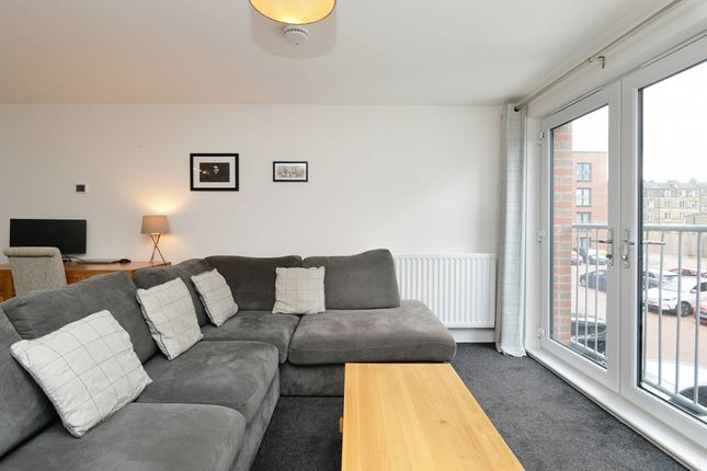 2 bed flat for sale in Gibson Street, Edinburgh EH7, £200,000 - Zoopla