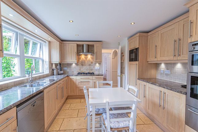 41, Stonehill Close, Warrington photo 4