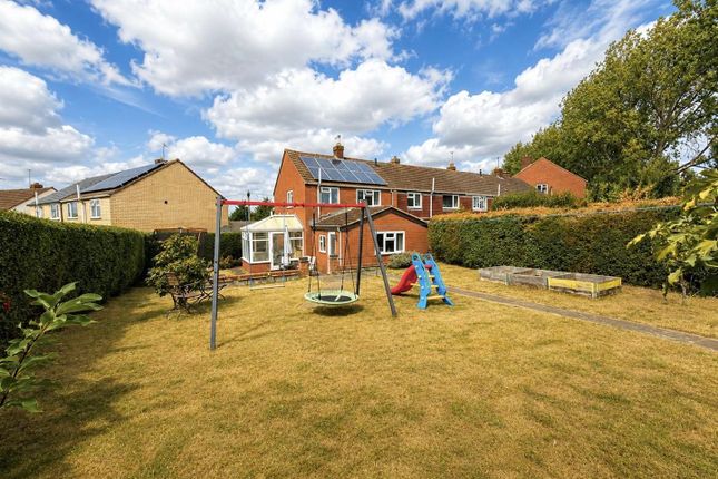 38, Stretton Crescent, Leamington Spa photo 2