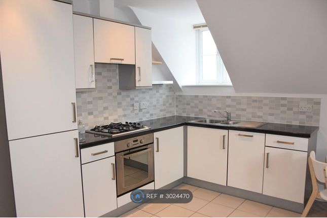 Flat  Lewis Court  Belle Vue Road, Bournemouth photo 4