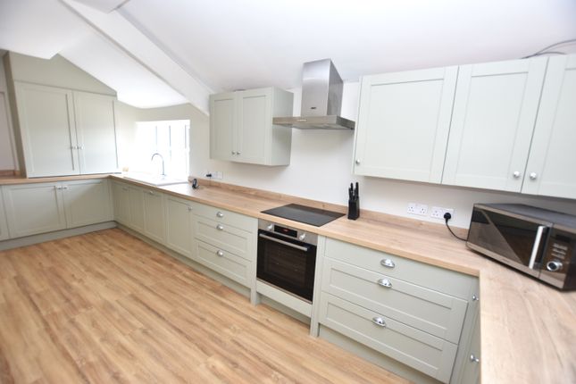 Farmhouse, 7, Kimberley Court, Barrow-in-Furness photo 4
