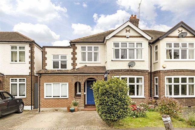 Detached house to rent in Chelwood Gardens, Kew, Richmond