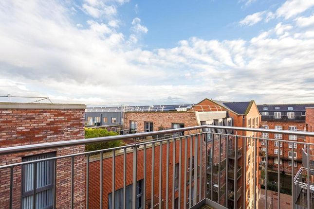 Flat for sale in Bellerby Court, York, North Yorkshire