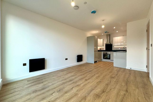 Thumbnail Flat to rent in 8 Camden Drive, Birmingham