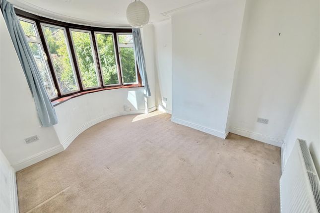 5, Woodlands Drive, Greater Manchester photo 2