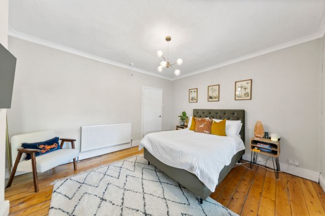 14 Pinewood Avenue, Warrington photo 4