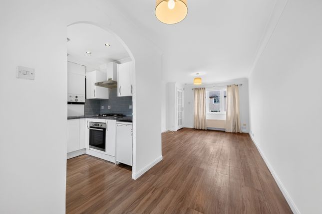 69, Ballantrae Crescent, Glasgow photo 4