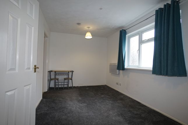41, Abinger Road, Garswood, Wigan photo 3