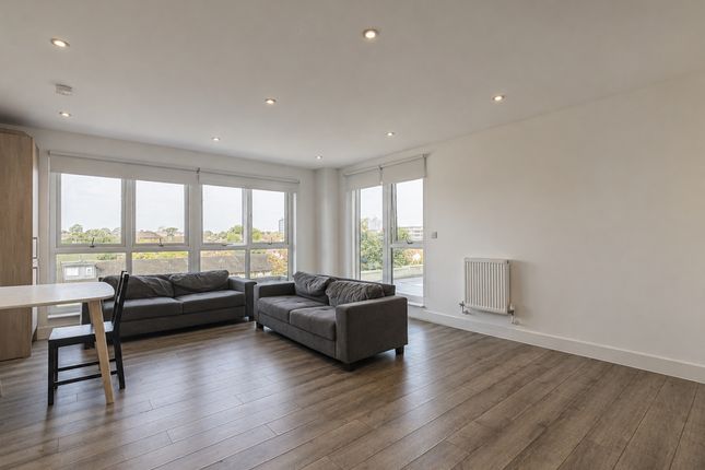 Dunton Road, Leyton photo 3