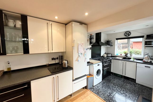 Terraced house to rent in Potters Field, St.Albans