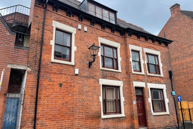Flat to rent in Mill Hill Lane, Leicester