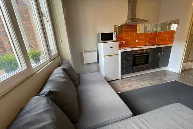 Studio to rent in Devonshire House, 40 Great Charles Street Queensway, Birmingham