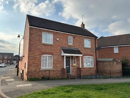 Detached house to rent in Wake Way, Grange Park, Northampton