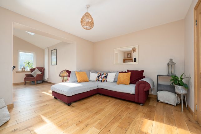 16, Tovey Road, Rosyth photo 3