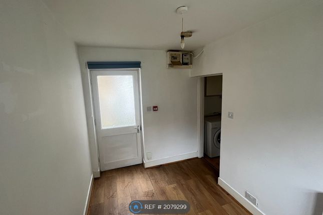 Studio to rent in Leigham Vale, London