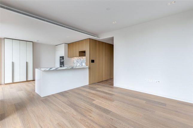 Casson Square, Southbank Place photo 2