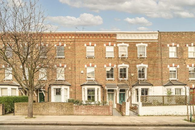 Property for sale in Oaklands Grove, London