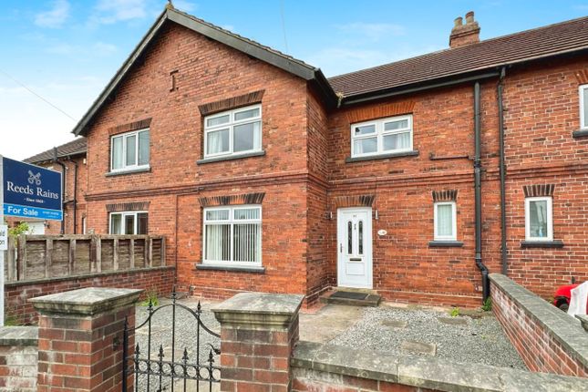Terraced house for sale in Barlby Road, Selby
