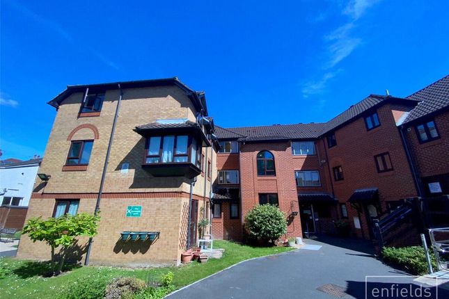 Flat for sale in Hesketh House, Southampton