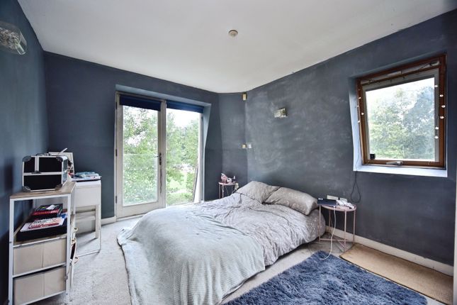 15, Clock House Rise, Maidstone photo 2
