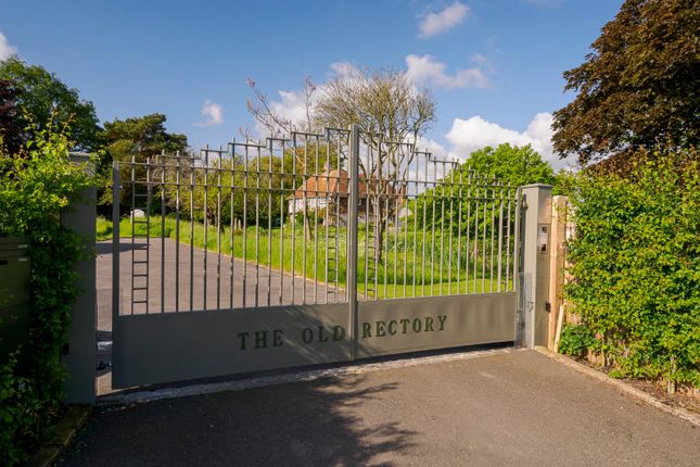 The Old Rectory,, Luddenham, Kent photo 2