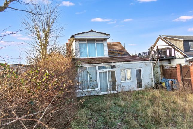 245, Fleetwood Road South, Thornton-Cleveleys photo 2