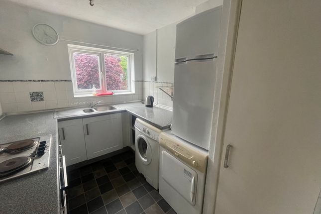20 Oak Ridge, Swansea photo 4