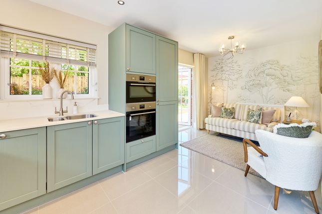 19, Horsmonden, Tonbridge, Kent photo 4