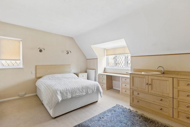 34, Crispin Way, Farnham Common photo 4