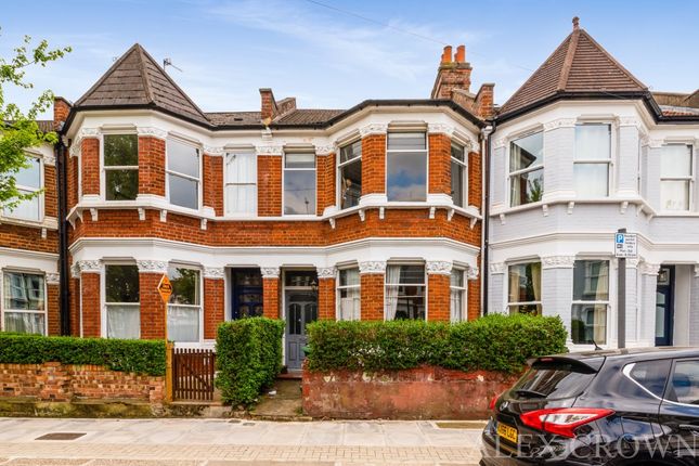 Thumbnail Terraced house to rent in Falkland Road, London
