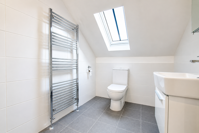 66b, High Street, Kent photo 4