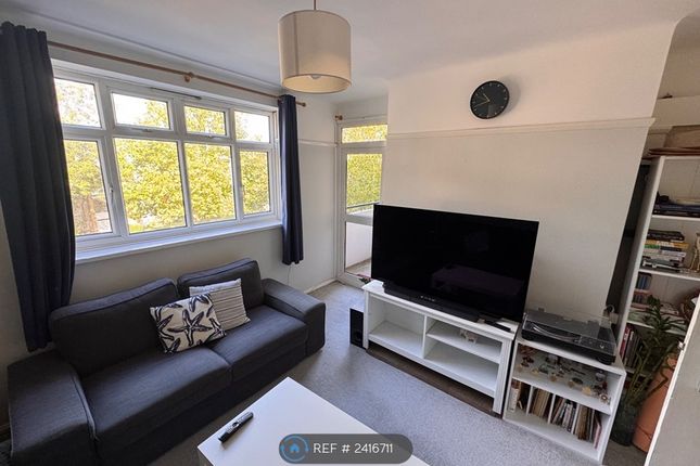 Brine Court, Maple Road, Surbiton photo 3