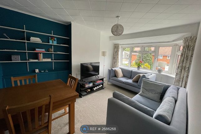 Sitting Room Or Bedroom 3