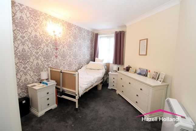 Flat 6, Kennett Court, Oakleigh Close, Swanley photo 4