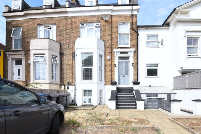 Flat for sale in 655 High Road, North Finchley